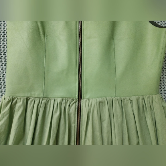 Vintage Sundress Fit And Flare, Size M, Fits Like An M Petite. Green. - Picture 2 of 7